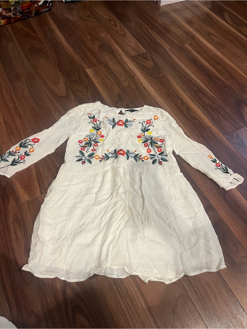 Forever 21 Women Bohemian Floral Embroidered Dress